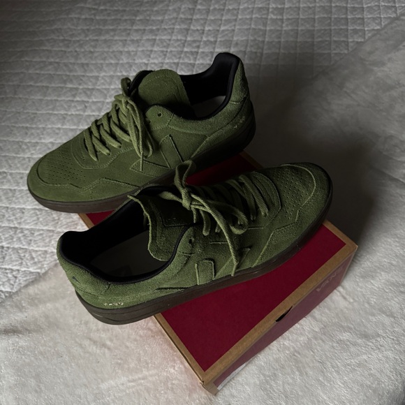 Veja Matcha Green Suede Sneakers - Picture 2 of 8